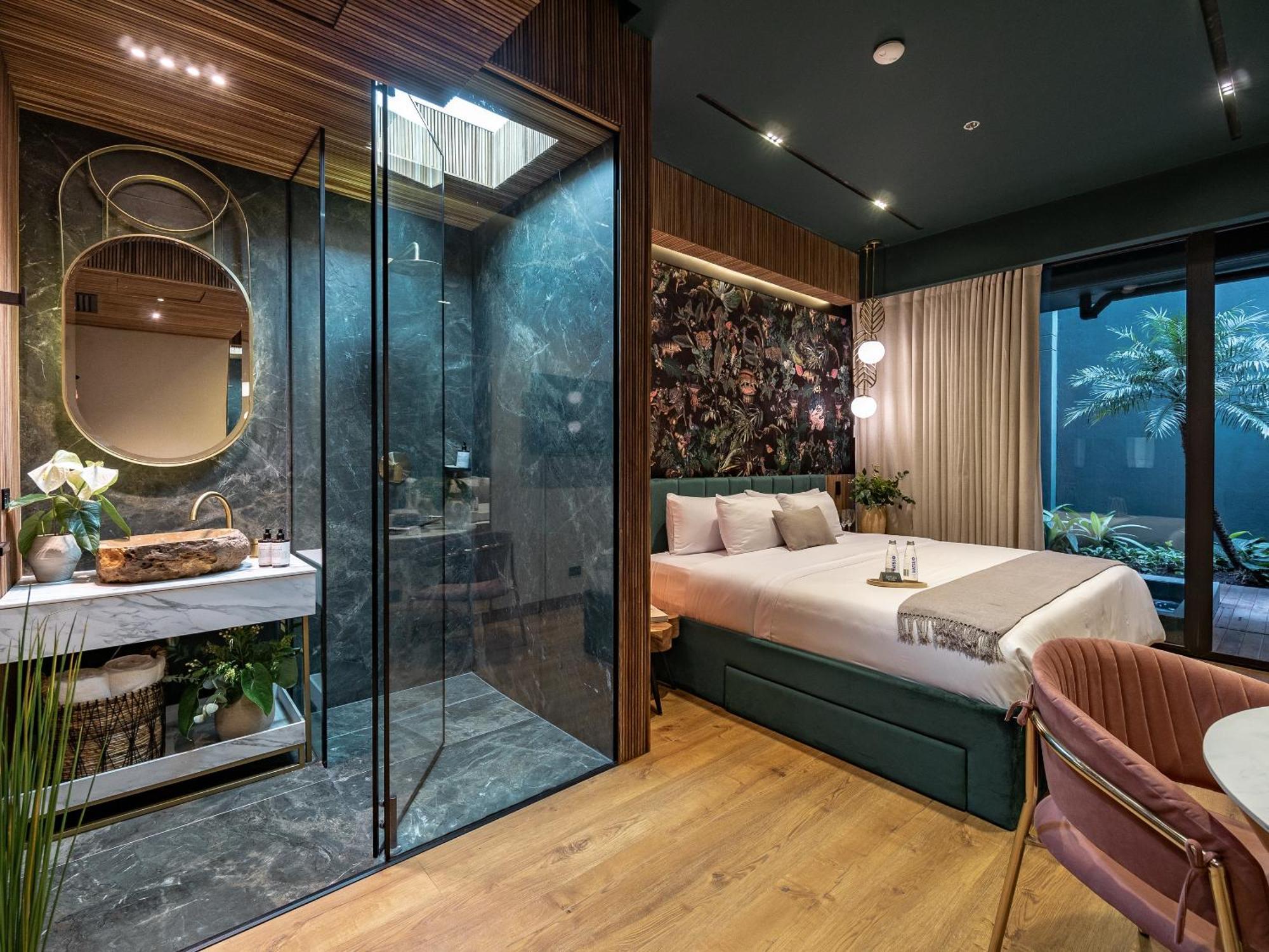 Selvario 36 Hotel 메딜린 객실 사진